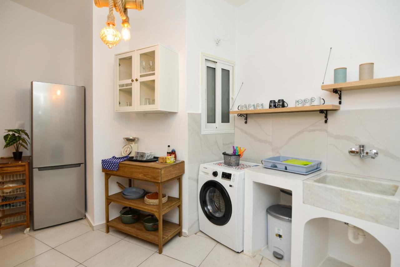 Apartment Stylish Next To Acropolis, Metro Stop Fix