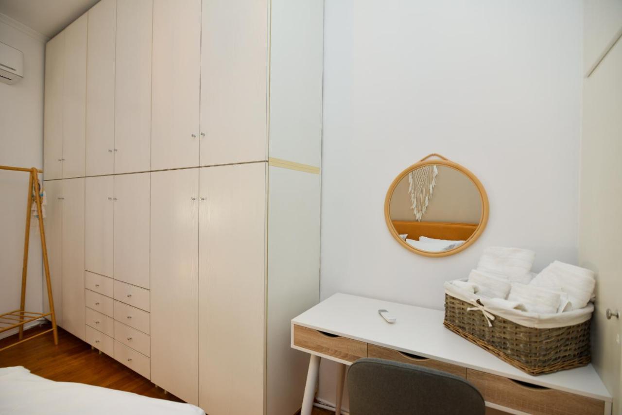 Stylish Next To Acropolis, Metro Stop Fix Apartment Athen